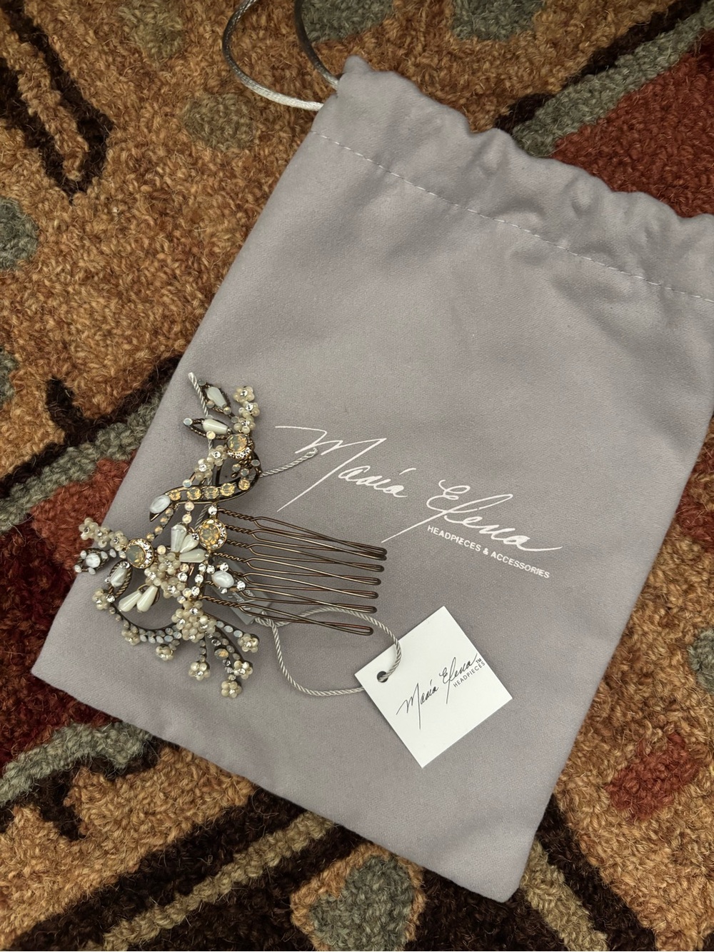 Maria Elena Hair Comb - Picture 2 of 4